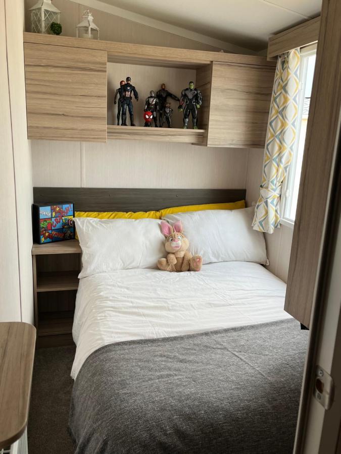 Beautiful Caravan In Trecco Bay! 74 Sycomore Bridgend  Εξωτερικό φωτογραφία